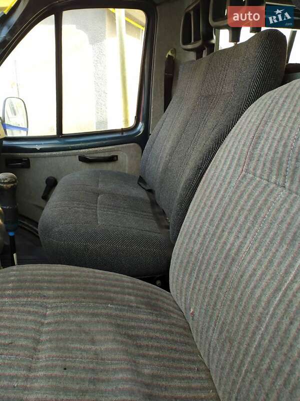 Микроавтобус ГАЗ 32213 Газель 2002 в Коростене фото 7 Микроавтобус ГАЗ 32213 Газель 2002 в Коростене