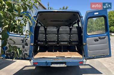 Микроавтобус ГАЗ 32213 Газель 2003 в Виннице