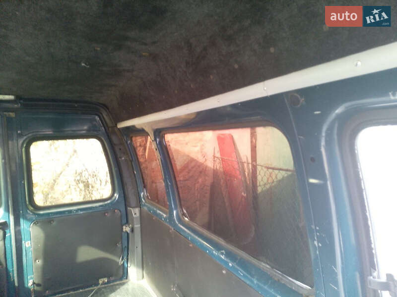 Микроавтобус ГАЗ 32213 Газель 2001 в Беляевке фото 3 Микроавтобус ГАЗ 32213 Газель 2001 в Беляевке