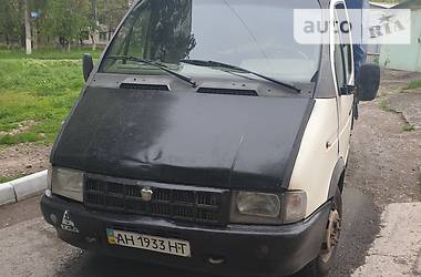 Грузовой фургон ГАЗ 3302 Газель 2000 в 