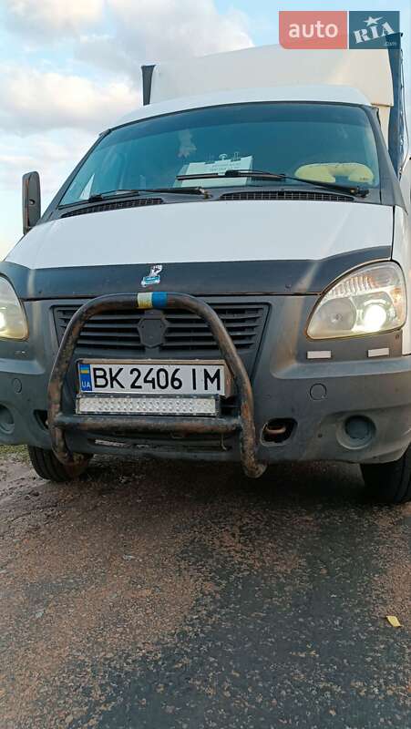 Вантажний фургон ГАЗ 3302 Газель 2007 в Рівному