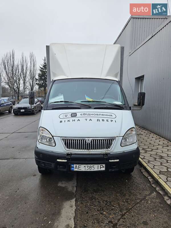 Грузовой фургон ГАЗ 3302 Газель 2004 в Кривом Роге