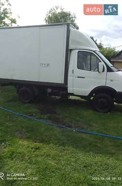 Грузовой фургон ГАЗ 3302 Газель 2005 в 