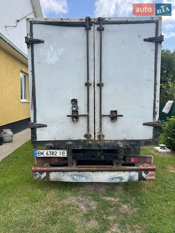 Вантажний фургон ГАЗ 3302 Газель 2003 в Рівному
