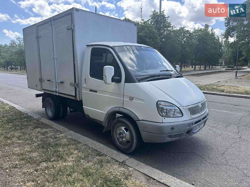 Грузовой фургон ГАЗ 3302 Газель 2011 в Николаеве