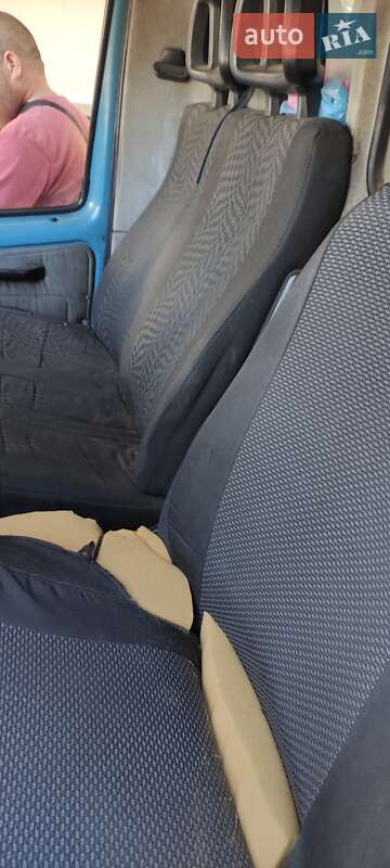 Вантажний фургон ГАЗ 3302 Газель 1995 в Запоріжжі