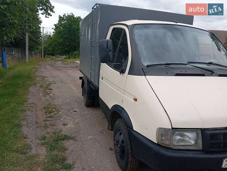 Грузовой фургон ГАЗ 3302 Газель 2002 в 