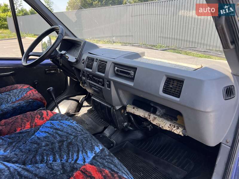 Грузовой фургон ГАЗ 3302 Газель 1997 в Богуславе