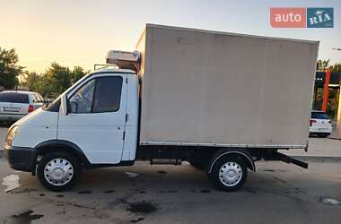 Грузовой фургон ГАЗ 3302 Газель 2005 в 