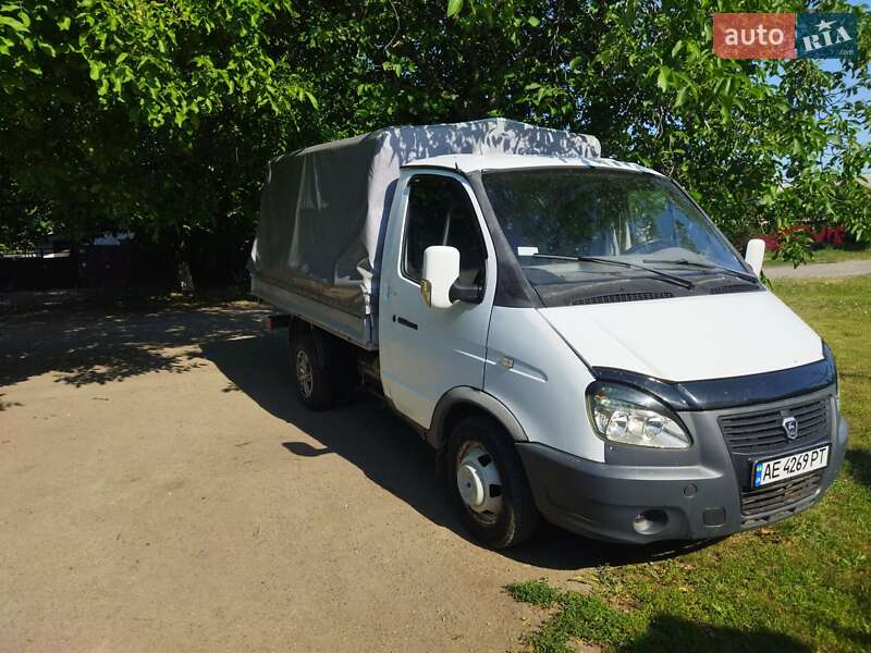 Тентованый ГАЗ 3302 Газель 2003 в Синельниково