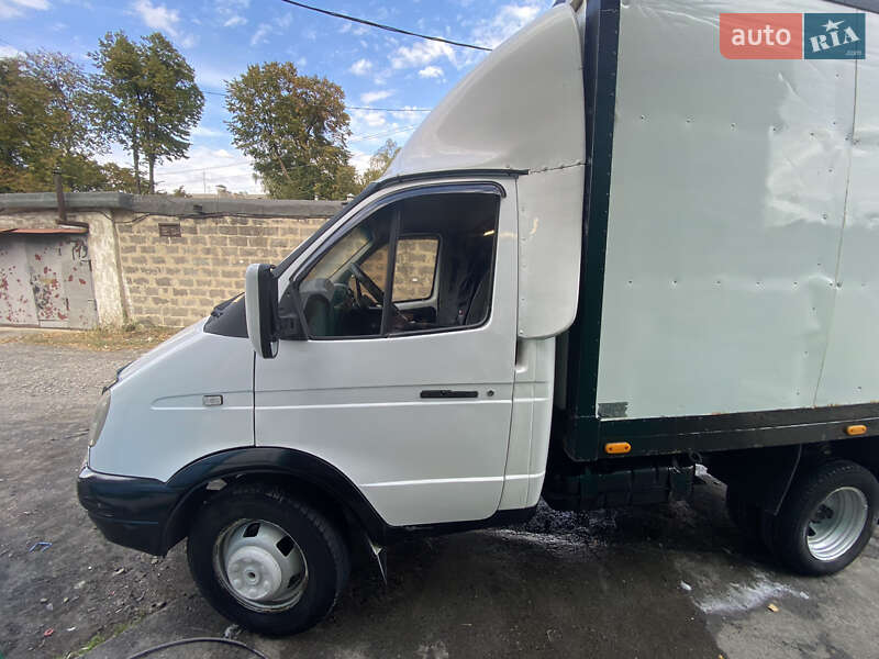 Грузовой фургон ГАЗ 3302 Газель 2005 в Змиеве