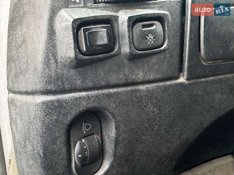 Тентованый ГАЗ 3302 Газель 2004 в Харькове фото 6 Тентованый ГАЗ 3302 Газель 2004 в Харькове