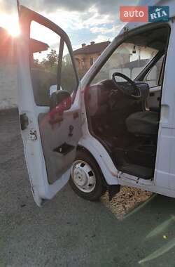 Грузовой фургон ГАЗ 3302 Газель 2005 в 