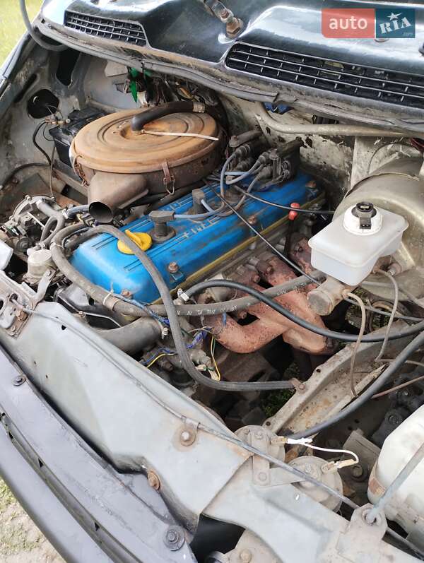 Тентований ГАЗ 3302 Газель 2001 в Києві фото 9 Тентований ГАЗ 3302 Газель 2001 в Києві