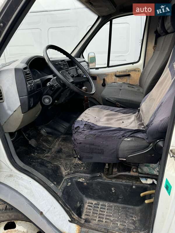 Вантажний фургон ГАЗ 3302 Газель 2011 в Києві