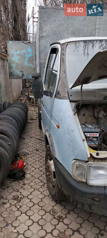 Вантажний фургон ГАЗ 3302 Газель 1999 в Миколаєві