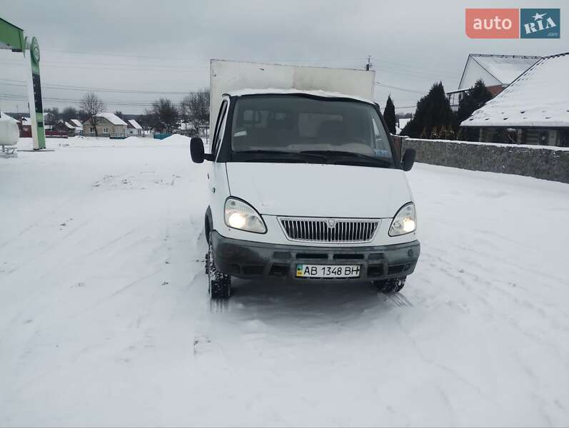 Грузовой фургон ГАЗ 3302 Газель 2003 в Калиновке