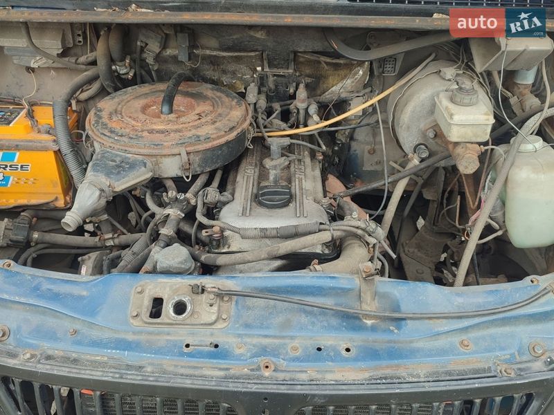 Грузопассажирский фургон ГАЗ 3302 Газель 2003 в Никополе