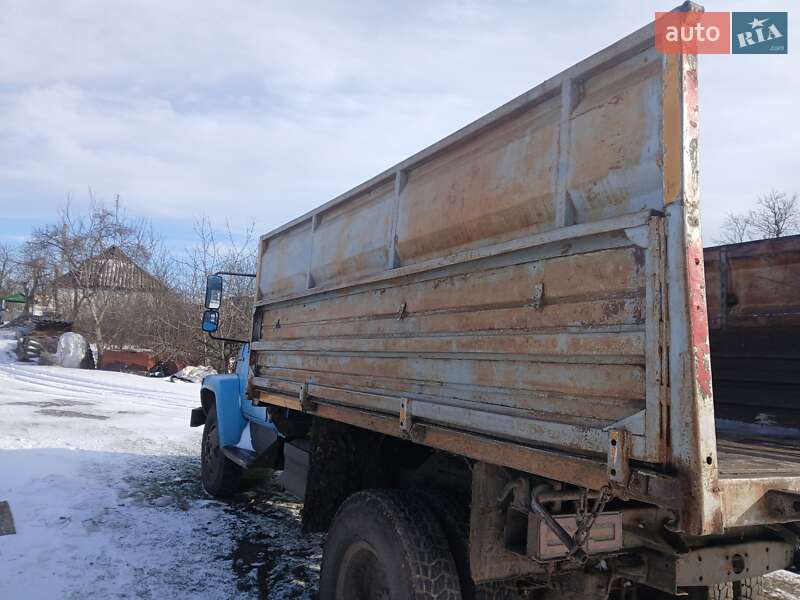 Самосвал ГАЗ 3307 1992 в Голованевске