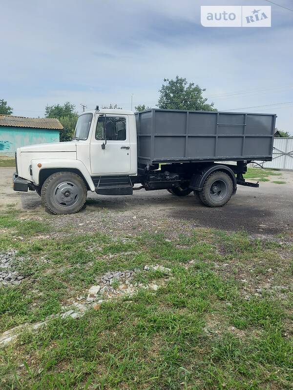 ГАЗ 3309