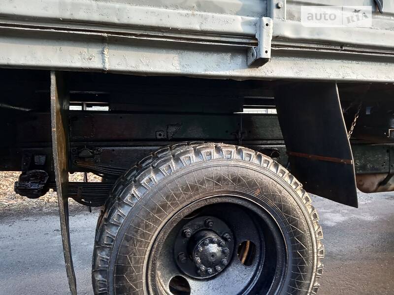 Самосвал ГАЗ 3309 1996 в Ильинцах