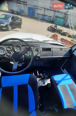 Самосвал ГАЗ 3309 2006 в 
