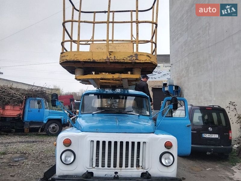 Автовишка ГАЗ 53 1987 в Львові фото Автовишка ГАЗ 53 1987 в Львові