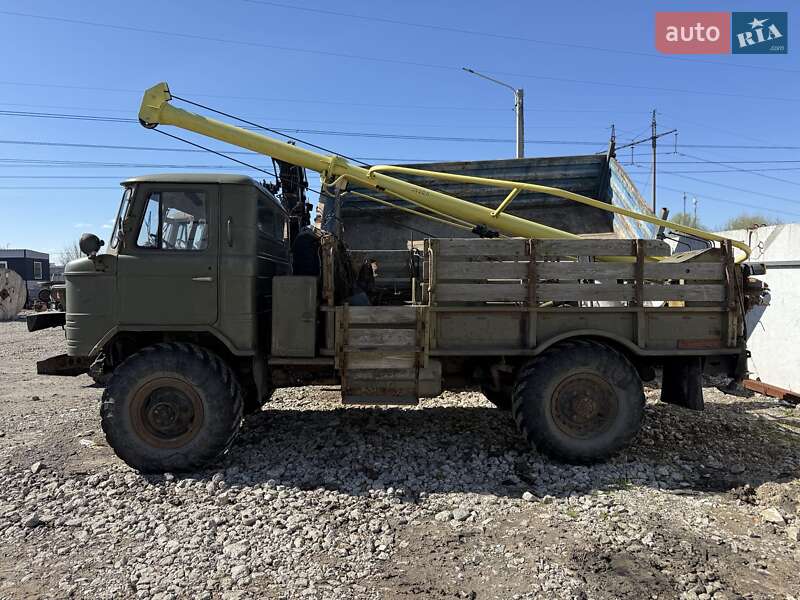 Буровая установка ГАЗ 66 1982 в Киеве