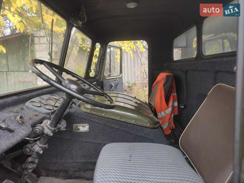 Вантажний фургон ГАЗ 66 1980 в Кам'янському