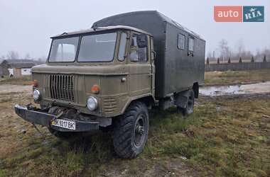 Грузопассажирский фургон ГАЗ 66 1992 в Старом Селе