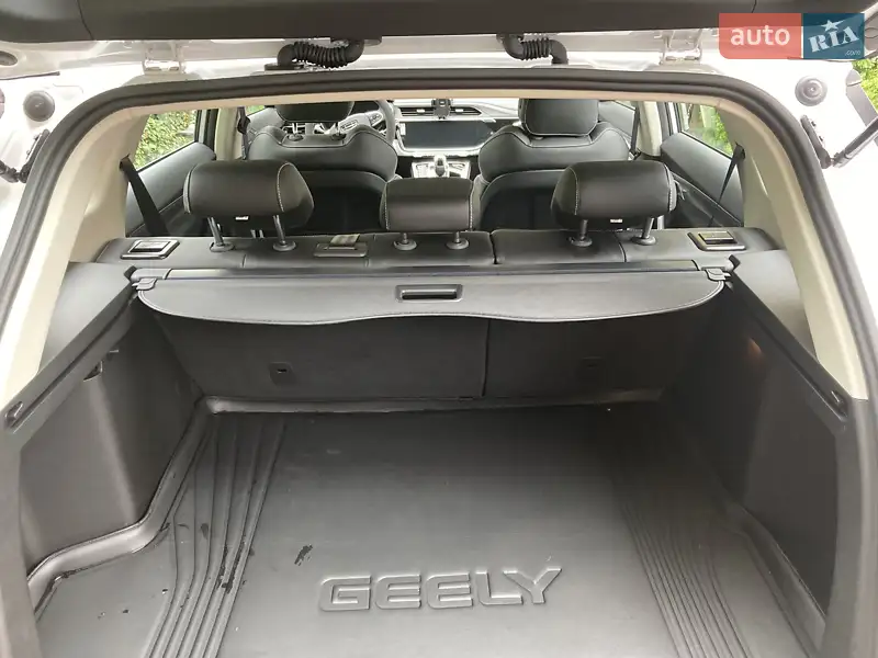 Внедорожник / Кроссовер Geely Atlas Pro 2022 в 