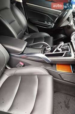 Внедорожник / Кроссовер Geely Atlas Pro 2022 в 