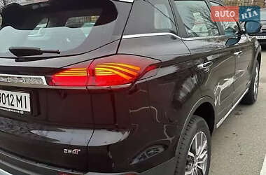 Позашляховик / Кросовер Geely Atlas Pro 2022 в 