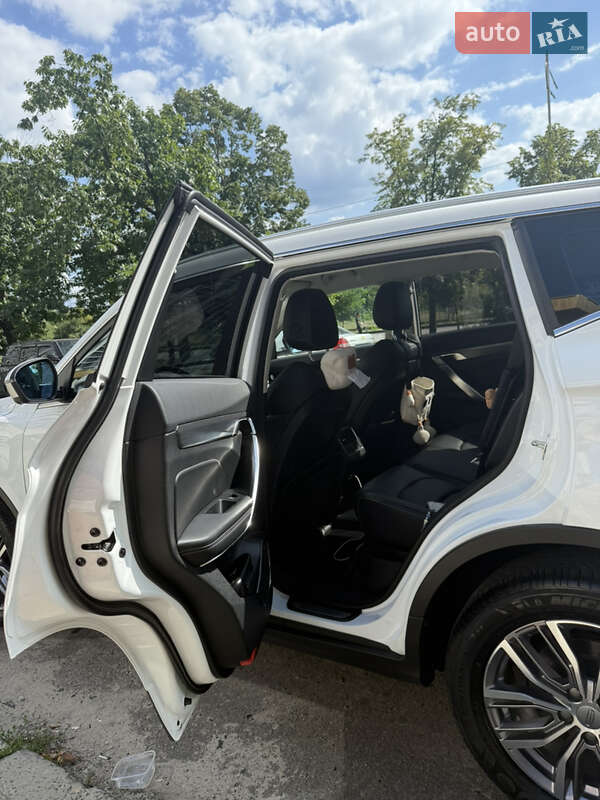 Внедорожник / Кроссовер Geely Atlas Pro 2022 в Киеве