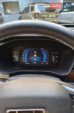 Внедорожник / Кроссовер Geely Atlas Pro 2022 в 