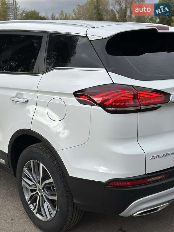 Внедорожник / Кроссовер Geely Atlas Pro 2022 в Киеве фото 8 Внедорожник / Кроссовер Geely Atlas Pro 2022 в Киеве