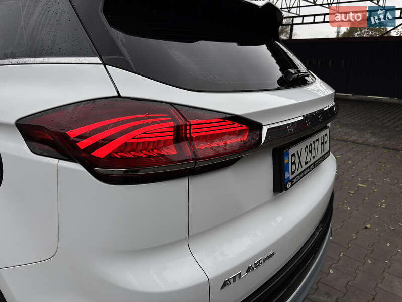 Позашляховик / Кросовер Geely Atlas Pro 2022 в Полонному