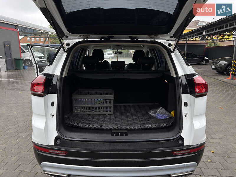 Позашляховик / Кросовер Geely Atlas Pro 2022 в Полонному