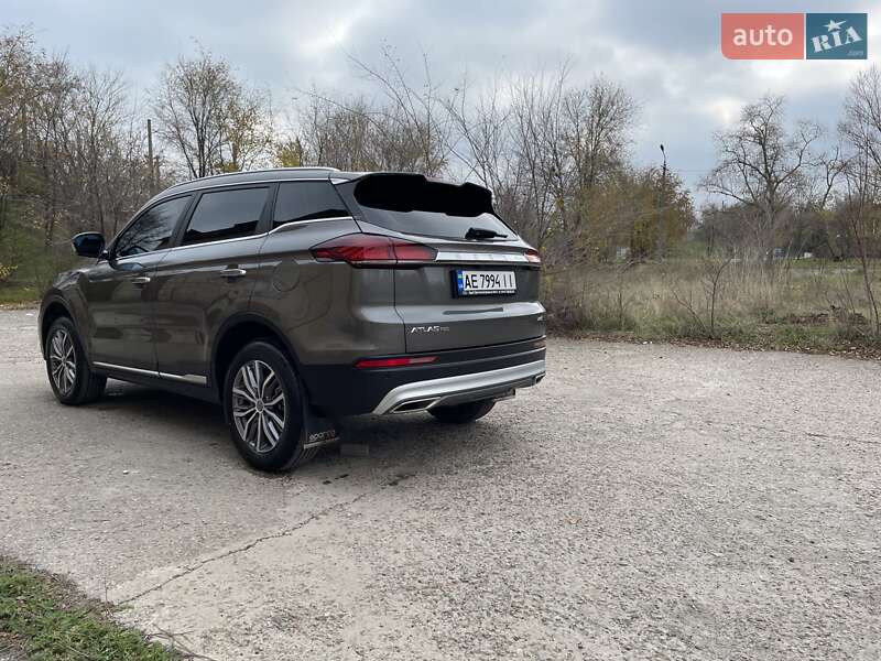 Внедорожник / Кроссовер Geely Atlas Pro 2022 в Кривом Роге фото 5 Внедорожник / Кроссовер Geely Atlas Pro 2022 в Кривом Роге
