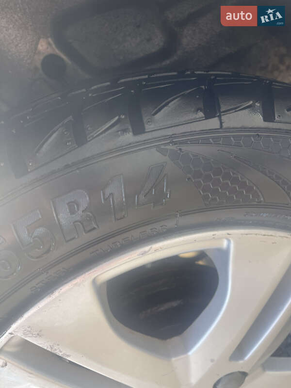 Седан Geely CK-2 2013 в Дніпрі