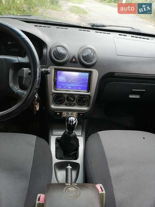 Седан Geely CK-2 2012 в Славуті