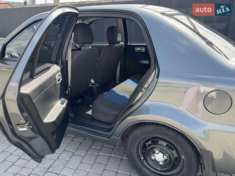 Седан Geely CK-2 2013 в Мукачевому