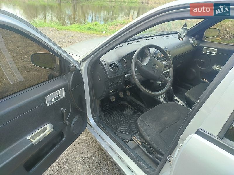 Седан Geely CK-2 2011 в Звенигородке