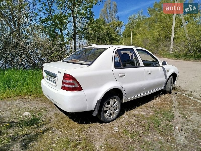 Седан Geely CK-2 2013 в Дніпрі