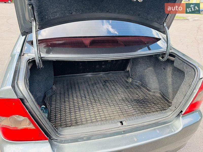 Седан Geely CK-2 2011 в Кам'янському