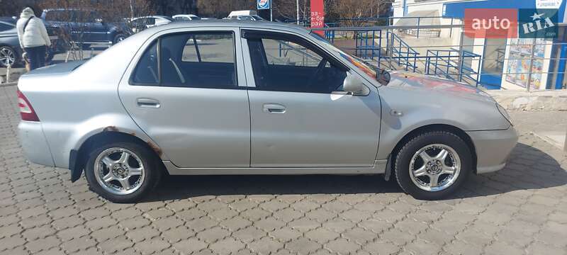 Geely CK 2013