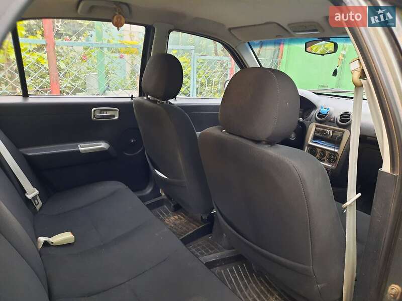 Geely CK 2012