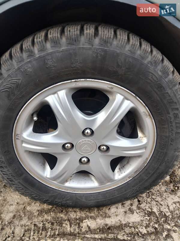 Седан Geely CK 2008 в Гадяче