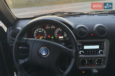 Седан Geely CK 2010 в  фото 14 Седан Geely CK 2010 в
