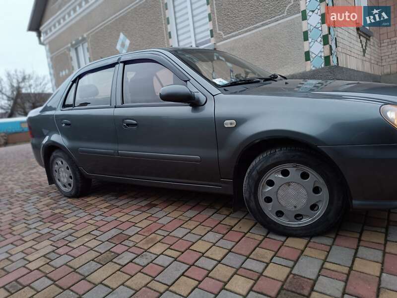 Седан Geely CK 2009 в Толстом фото 3 Седан Geely CK 2009 в Толстом